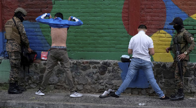 El Salvador dará hasta 45 años de cárcel a pandilleros tras incremento de homicidios