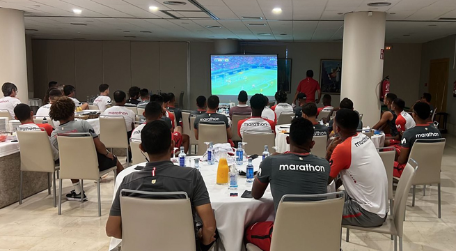 Australia vs. Emiratos Árabes Unidos: seleccionados peruanos vieron el partido en la concentración