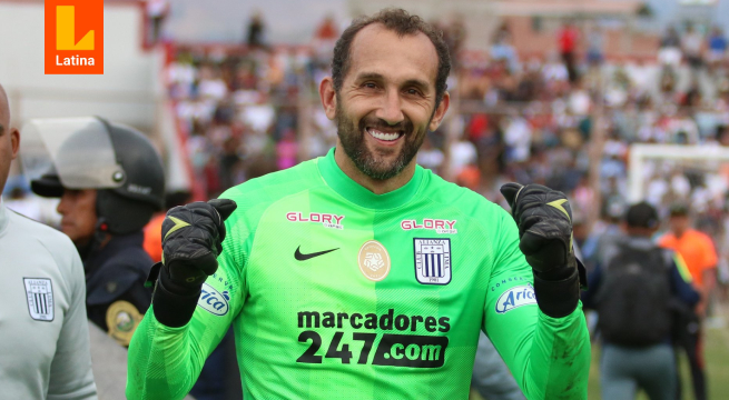 ¡Debutó como arquero! Hernán Barcos y su primera vez en el arco de Alianza Lima