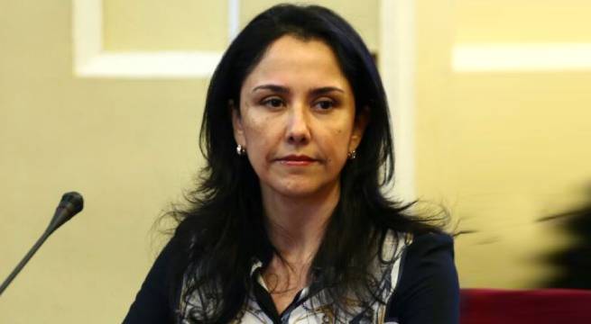 Nadine Heredia se dirige de Brasilia a Sao Paulo tras recibir asilo en Brasil
