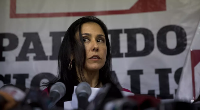 Parlamento de Brasil cuestiona asilo diplomático otorgado a Nadine Heredia
