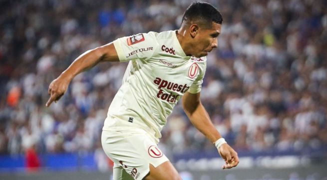 Edison Flores imitó festejo de Hernán Barcos durante la fiesta 'crema' | FOTO