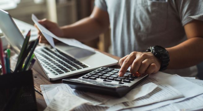 ¿Cómo saber si tienes deudas usando tu DNI?