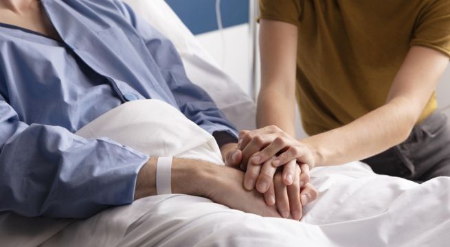 Hospital de Vitarte permite el ingreso de familiares a UCI para fortalecer el apoyo emocional