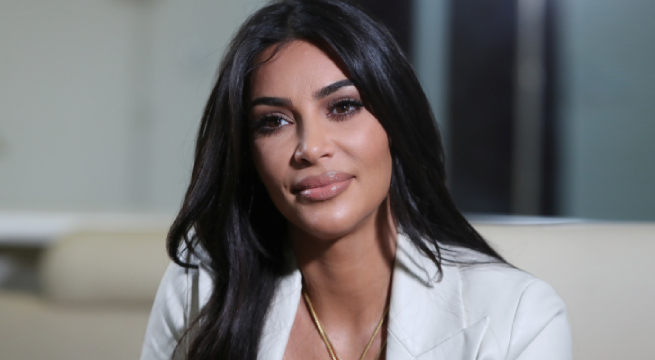 Kim Kardashian revela su doloroso brote de psoriasis: 