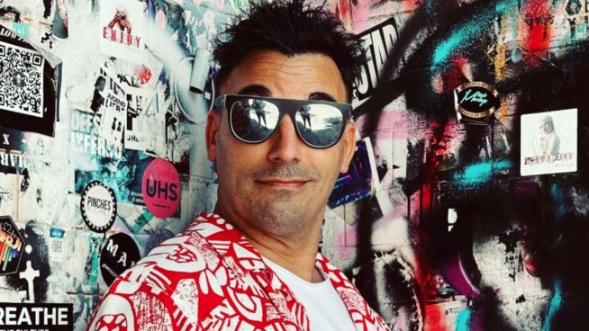 Santi Lesmes, conductor de 'Arriba mi Gente',  confirma que dio positivo a dengue