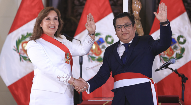 César Vásquez: ¿Ministro de Salud o candidato en campaña?