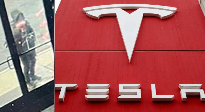 Sujeto es acusado de incendiar y disparar contra autos de una tienda de Tesla