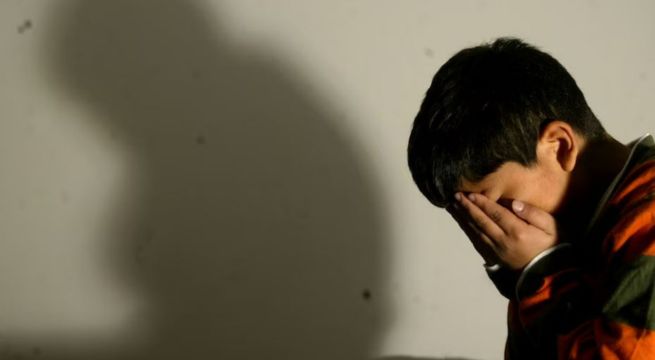 España: arrestan a pareja que mantenía encerrados a sus hijos desde hacía tres años