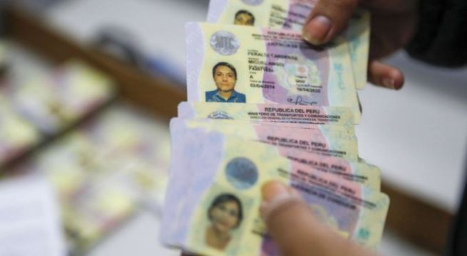 Cuidado con las estafas al sacar tu brevete: MTC advierte sobre falsos tramitadores en redes