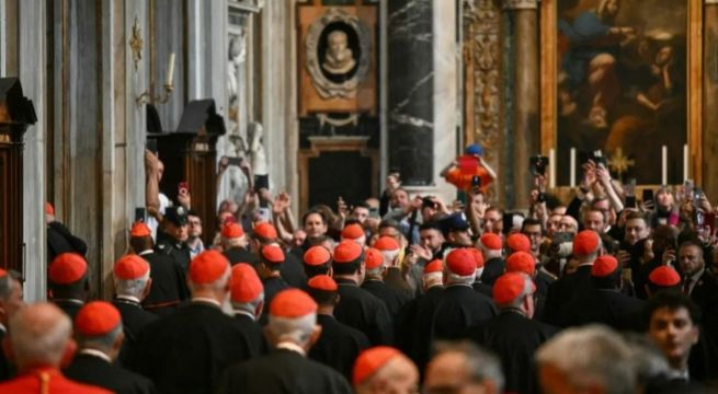 El cónclave para elegir al nuevo papa comienza el 7 de mayo