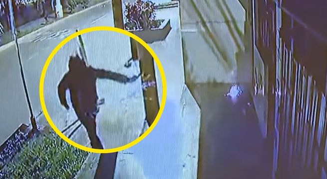 Sujeto detona explosivo en colegio: cámara captó el ataque