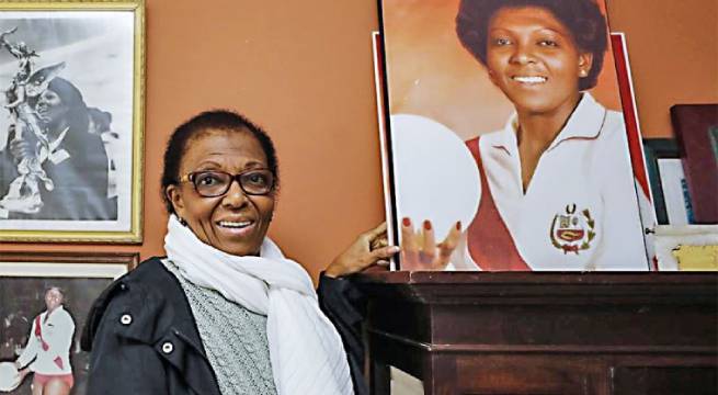 Falleció la gran Lucha Fuentes, leyenda del vóley peruano, a los 76 años