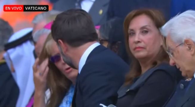 Presencia de Dina Boluarte no pasó desapercibida en misa inaugural de León XIV