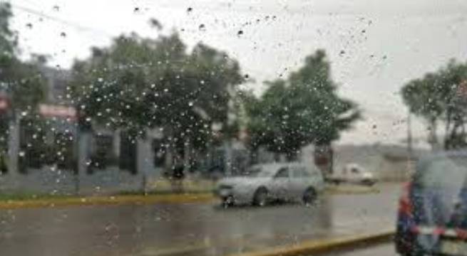 Fin de semana frío y nublado en Lima: alerta por neblina y humedad