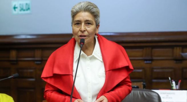 Caso 'Mochasueldo': Comisión de Ética recomienda suspender 120 días a María Agüero