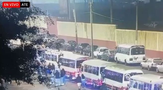Más de 150 cúster hacen piques ilegales frente al Estadio Monumental